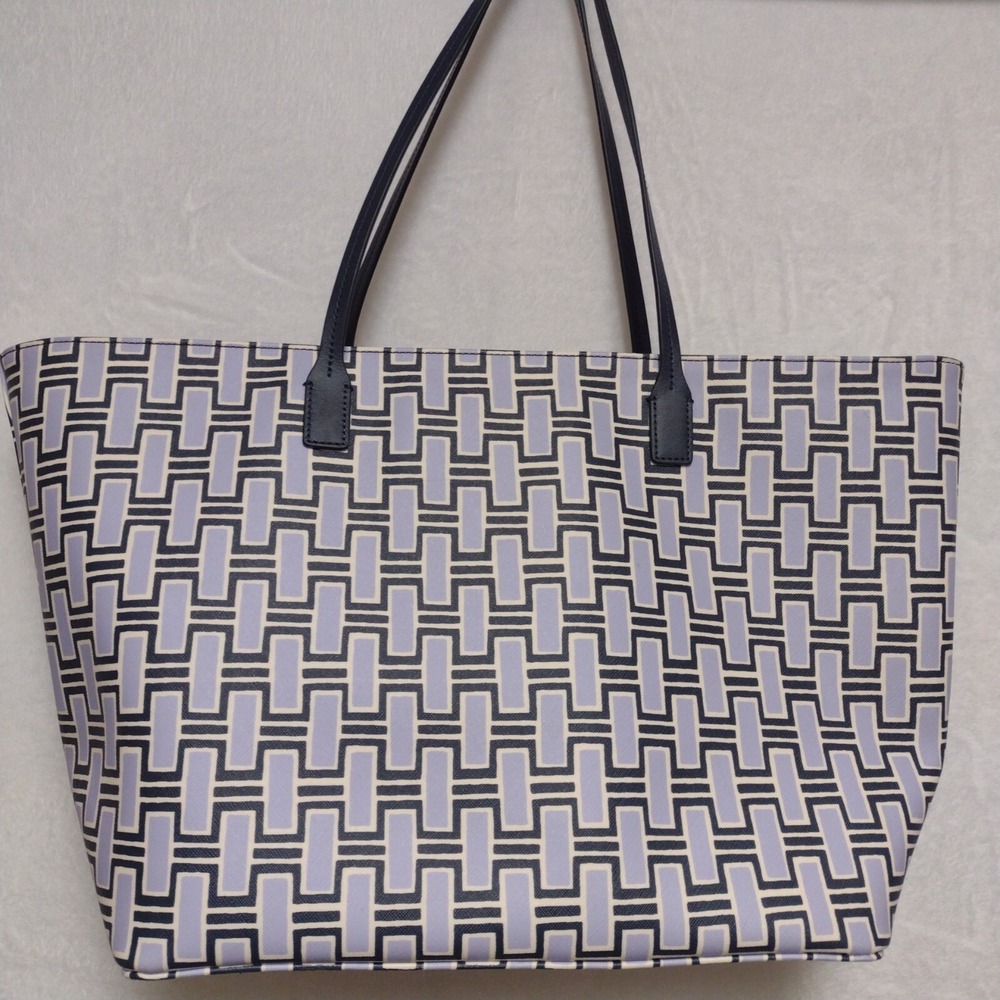 Kate Spade New York Geometric Link Print Tote Blue Navy Saffiano PVC Bag Only - Picture 9 of 9